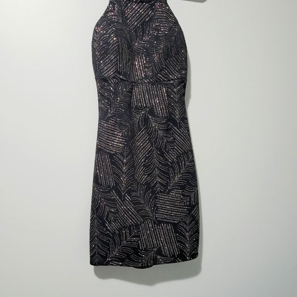 Dress, Blouse from Small to Medium - Picture 5 of 12